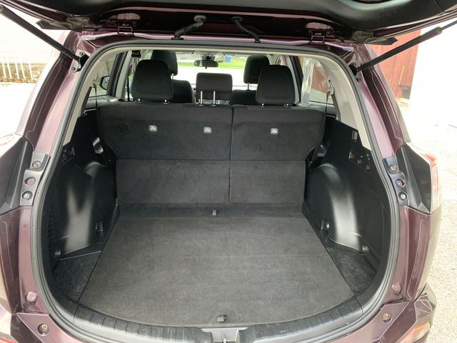 Used 2018 Toyota RAV4 SUV