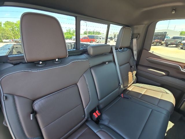 2023 GMC Sierra 1500 Denali:45140B