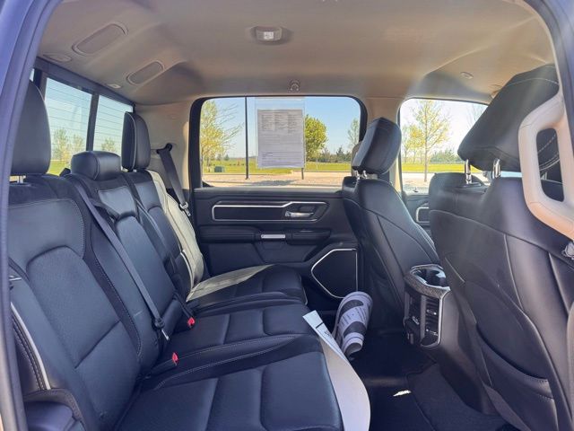 2020 Ram 1500 Laramie Crew Cab 4x4 5'7" Box
