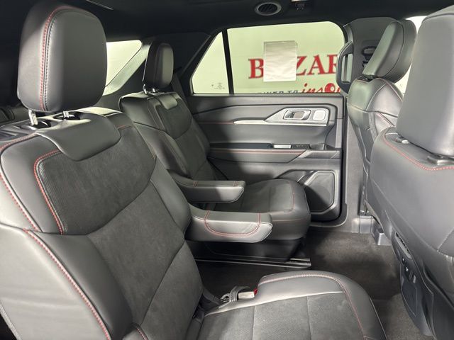 2025 Agate Black Metallic Ford Explorer ST 4X4 SUV