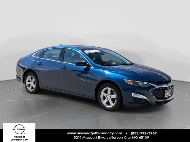 Pacific Blue Metallic 2019 Chevrolet Malibu LS FWD Sedan Front-Wheel Drive Continuously Variable Transmission