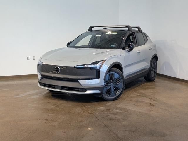 2026 Volvo EX30 Cross Country Twin Ultra eAWD