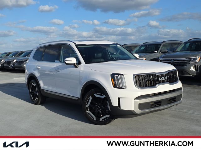 Steel Gray 2023 Kia Forte LXS FWD Sedan Front-Wheel Drive Continuously Variable Transmission