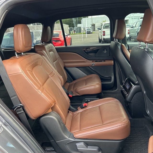 2022 Gray Lincoln Aviator Reserve RWD SUV