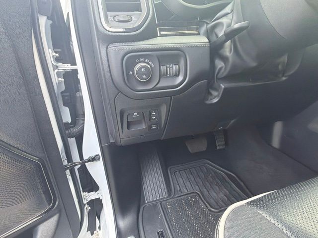 2025 Ram 1500 Limited Crew Cab 4x4 5'7" Box
