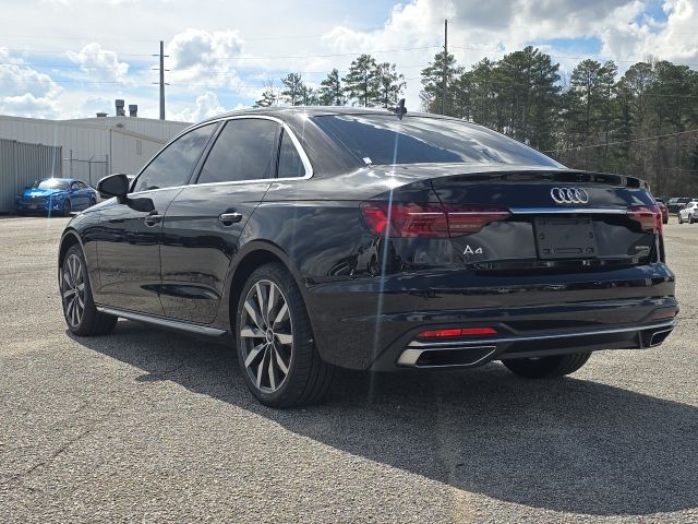 2022 Audi A4 40 Premium Plus:B02144