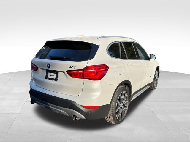 2017 BMW X1 xDrive28i 9