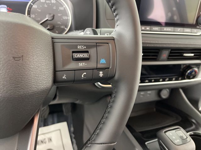 2025 Gun Metallic Nissan Rogue SV FWD SUV