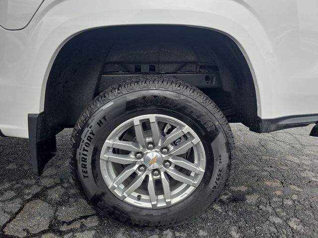 Used 2026 White Chevrolet LT image 34
