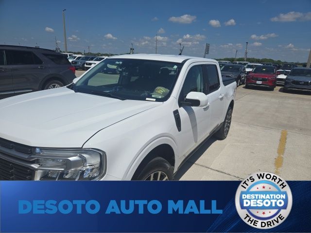 Oxford White 2023 Ford Maverick Lariat SuperCrew FWD Pickup Truck Front-Wheel Drive Continuously Variable Transmission