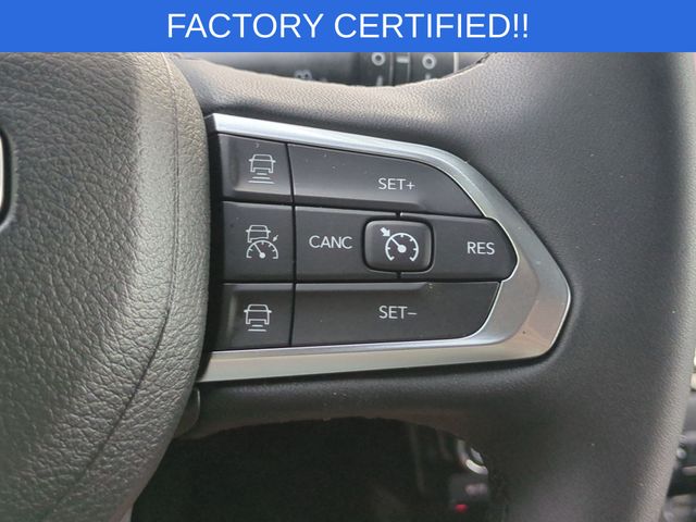 Used 2023 White Jeep Limited image 21