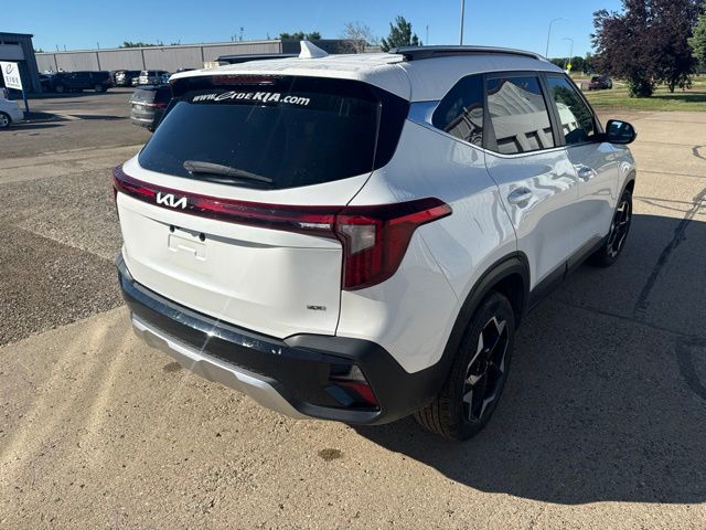 2024 Snow White Pearl Kia Seltos EX AWD SUV