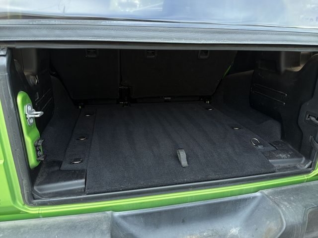 Used 2019 Green Jeep Unlimited Sport image 38