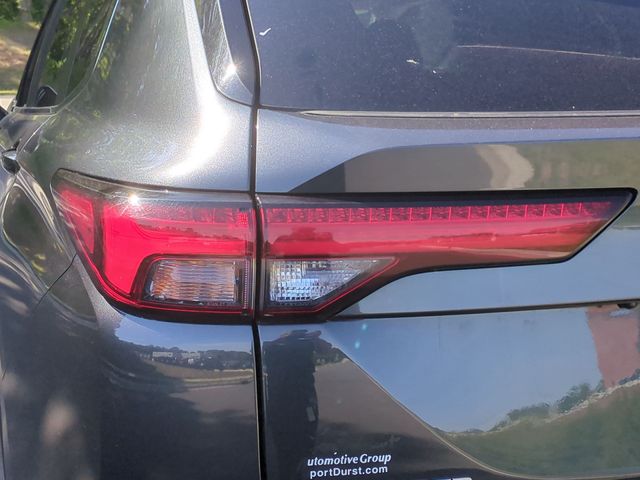 Used 2024  Mitsubishi SE Black Edition image 21