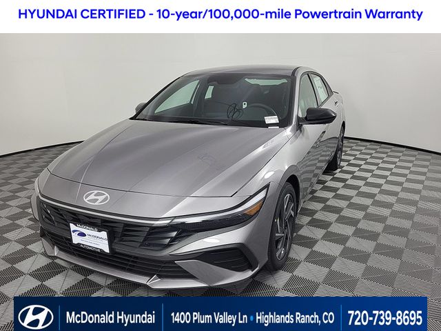 Fluid Metal 2025 Hyundai Elantra Sedan Front-Wheel Drive Continuously Variable Transmission