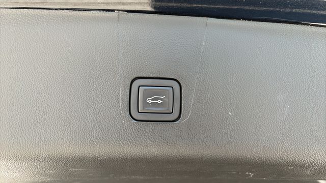 Used 2023 Black Chevrolet Premier image 34