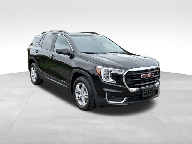 2022 GMC Terrain SLE 3