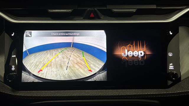 New 2026 Diamond Black Crystal Pearlcoat Jeep Laredo image 13