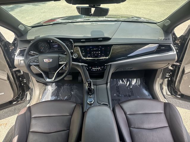 Used 2020 Black Cadillac Premium Luxury image 9
