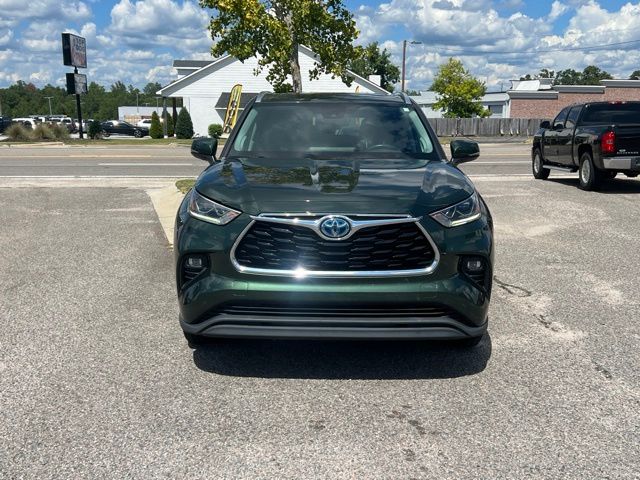 Used 2023 Toyota Highlander Hybrid SUV