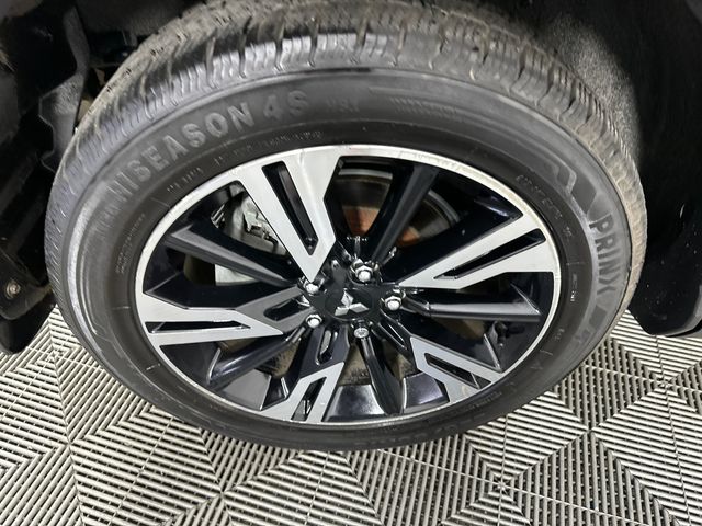 2023 Mitsubishi Eclipse Cross SE - Photo 8
