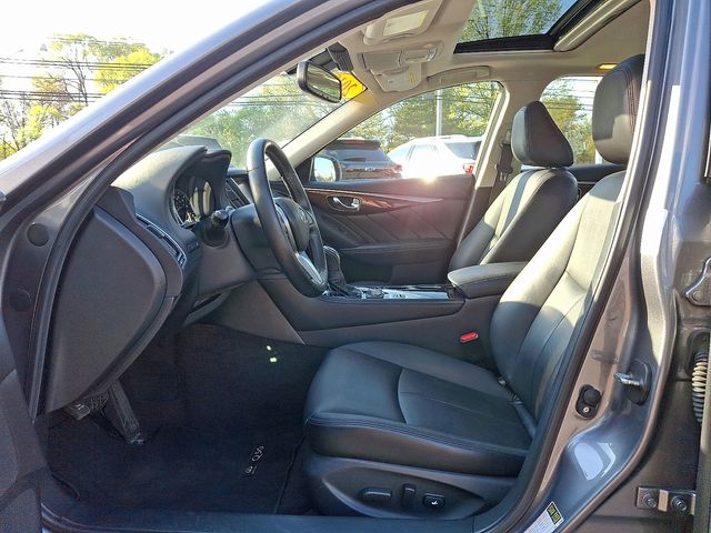 2018 Infiniti Q50 3.0t LUXE photo