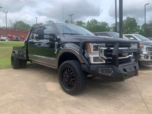 Black 2021 Ford F-350 Super Duty King Ranch Crew Cab 4WD Pickup Truck Four-Wheel Drive Automatic