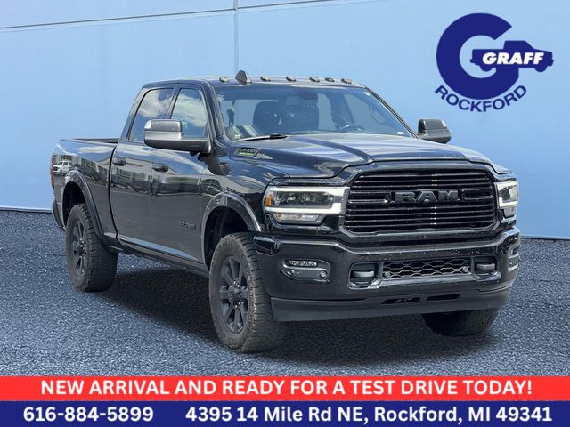Diamond Black Crystal Pearlcoat 2021 RAM 3500 Laramie Crew Cab 4WD Pickup Truck Four-Wheel Drive 6-Speed Automatic