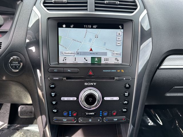 Used 2018 Red Ford Sport image 21