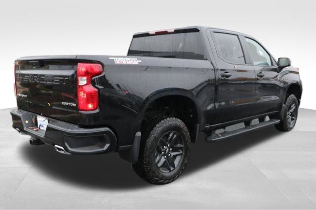 2025 Chevrolet Silverado 1500 Custom Trail Boss 17