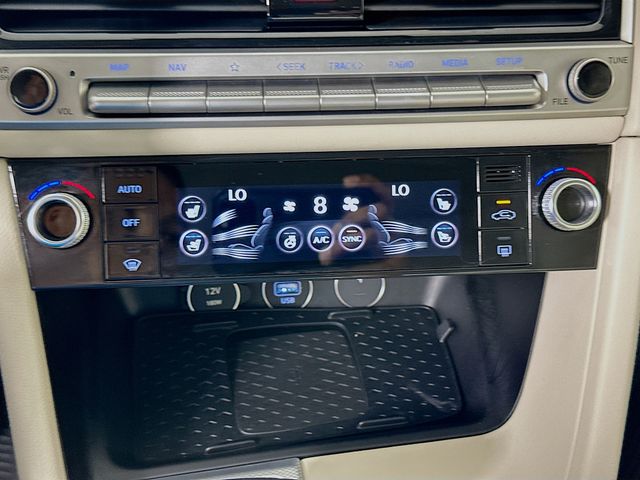 Thumbnail: 2026 Genesis G70 - 16