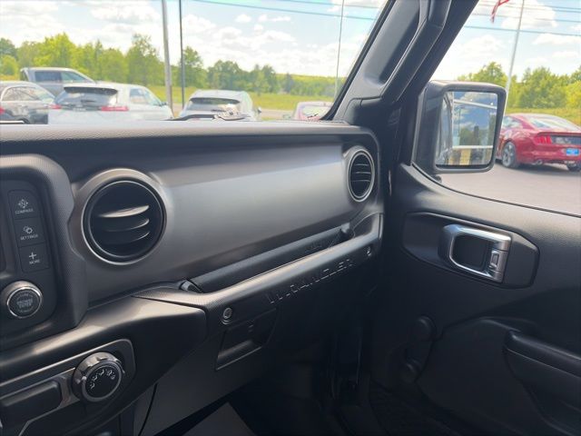 2020 Jeep Wrangler Unlimited Willys Black at Subaru and VW of Moon Township