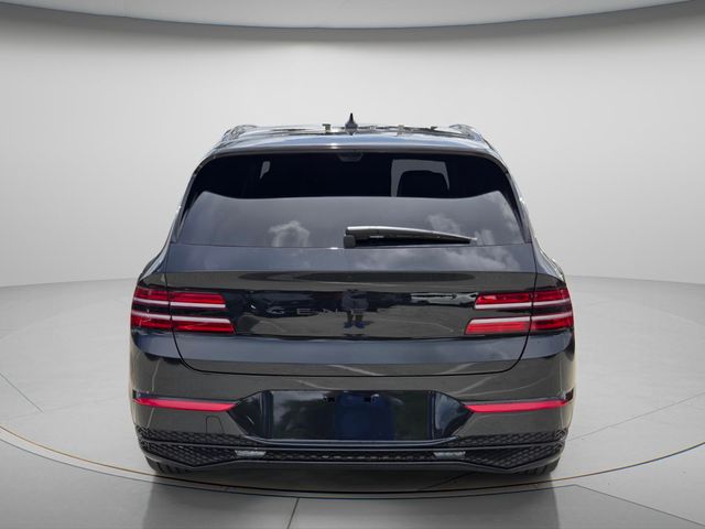 2027 Genesis GV80