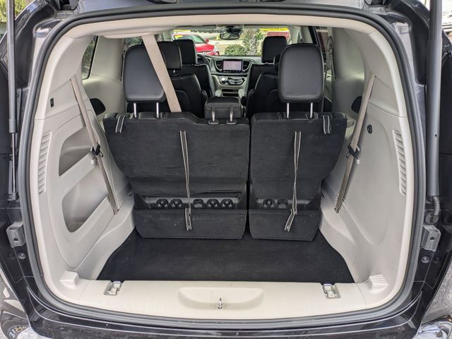 2023 Chrysler Pacifica Touring L - Photo 27