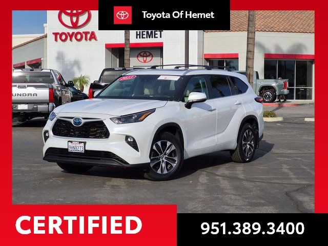 2023 Toyota Highlander Hybrid XLE FWD