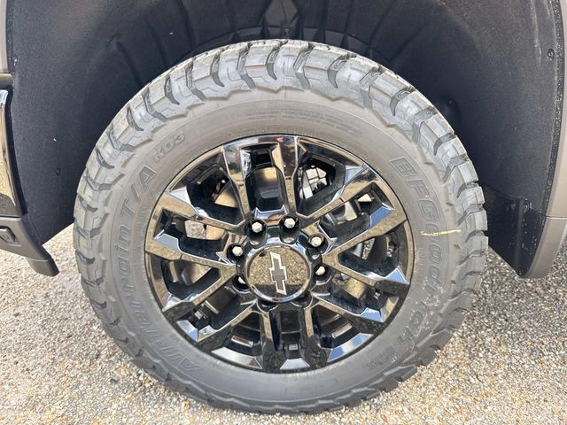 2026 Chevrolet Silverado 2500HD LT White at Ross Downing Buick GMC