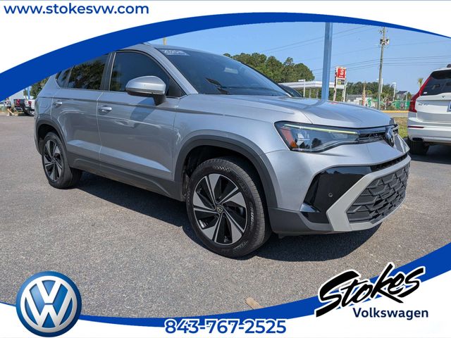 Pyrite Silver Metallic 2025 Volkswagen Taos SE 4Motion SUV / Crossover All-Wheel Drive 8-Speed Automatic