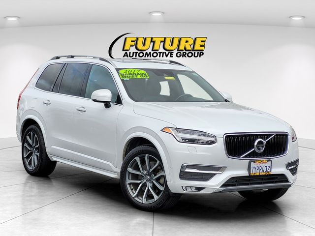 2017 Volvo XC90 T6 Momentum AWD