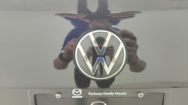 2024 Volkswagen Jetta 1.5T SE  at DeMontrond Auto Country