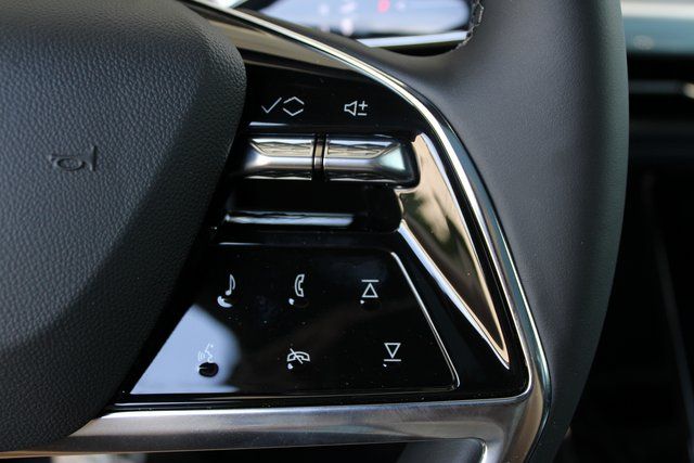 New 2026  Cadillac LUXURY image 24