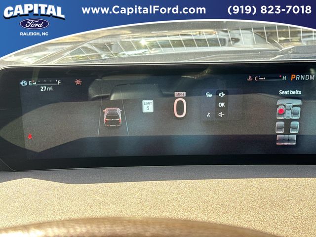 Used 2025 Gray Ford King Ranch image 26