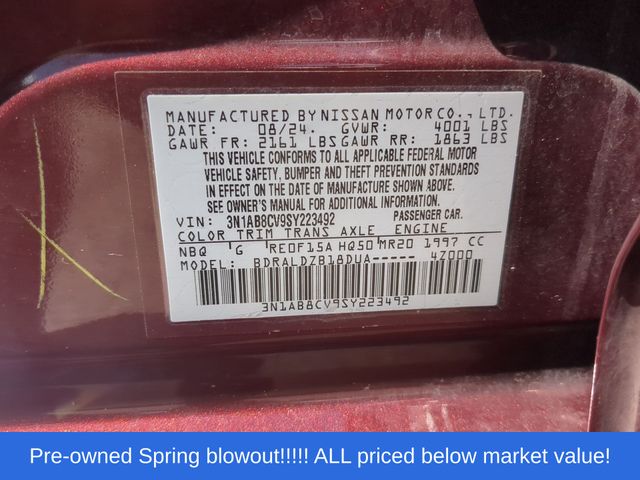 Used 2025 Rosewood Metallic Nissan SV image 44