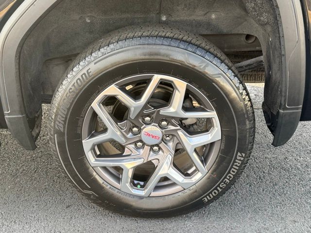 used 2022 GMC Sierra 1500 car, priced at $44,388