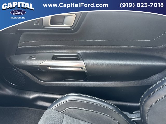 Used 2016  Ford Shelby GT350 image 26