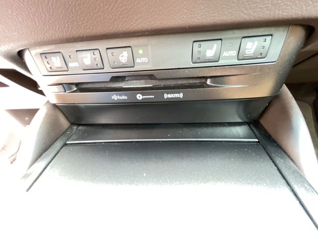 Used 2021 Lexus ES Sedan