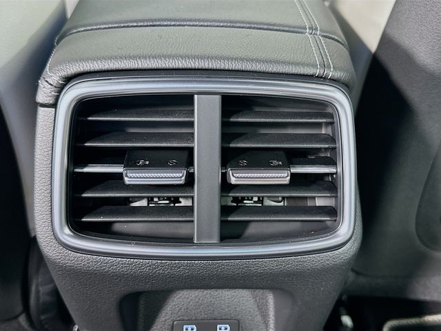 Thumbnail: 2026 Genesis G70 - 18
