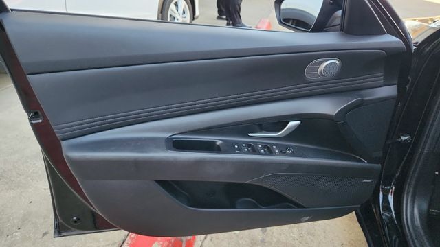 2021 Hyundai Elantra Hybrid