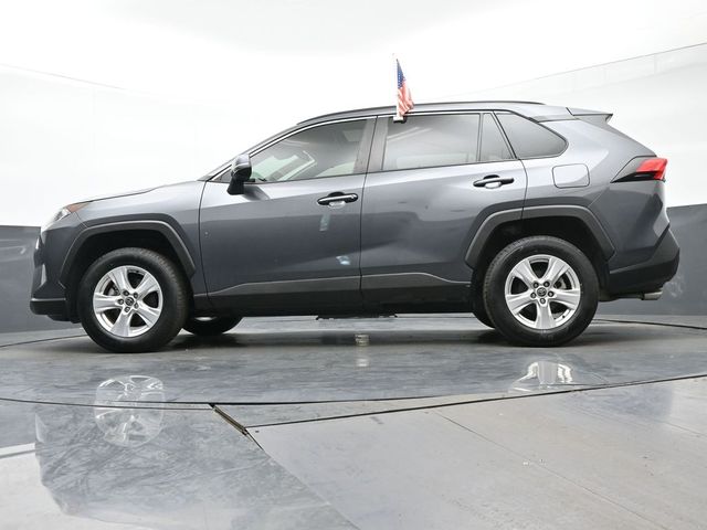 2021 Toyota RAV4 XLE 38