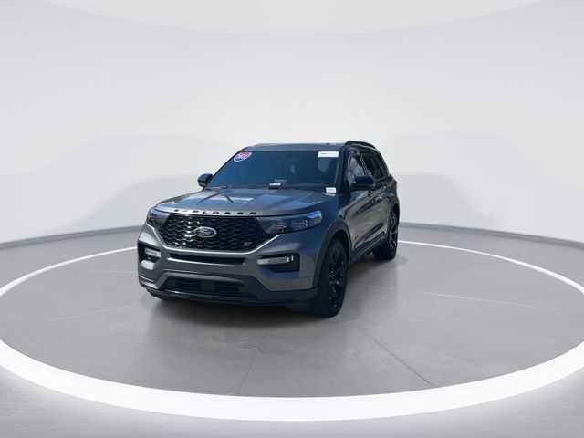 Used 2023 Gray Ford ST image 2