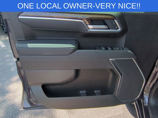 Used 2025 Silver GMC Elevation image 12